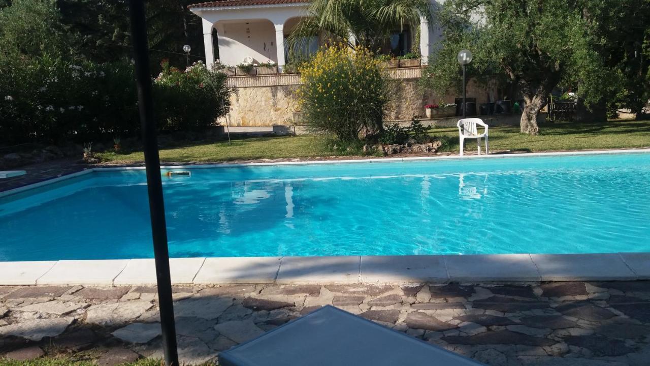 Bed and Breakfast La Ginestra Trani Zewnętrze zdjęcie