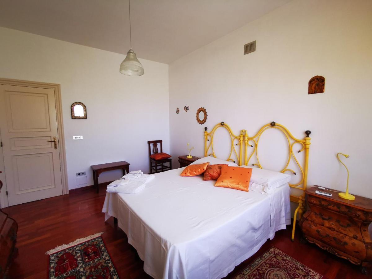 Bed and Breakfast La Ginestra Trani Zewnętrze zdjęcie